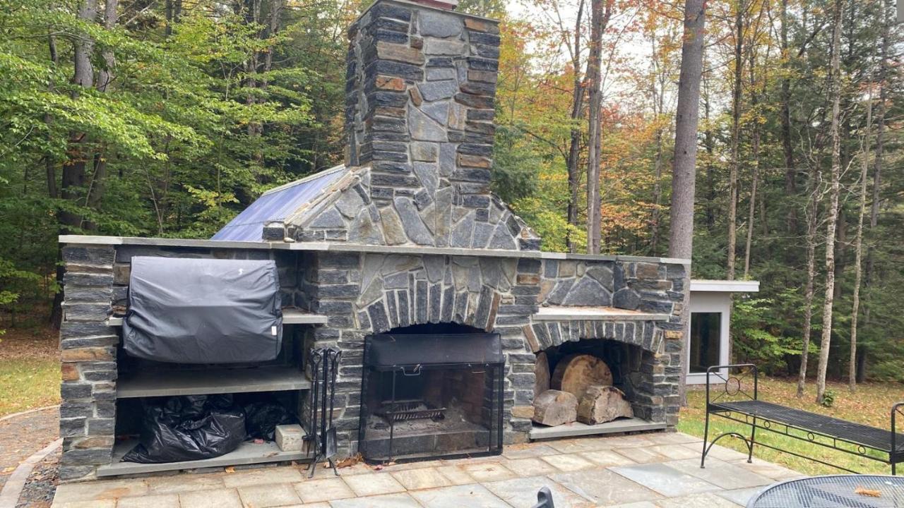 Vermont Mirror House Βίλα Guilford Εξωτερικό φωτογραφία